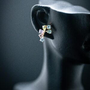 18kt Yellow Gold  Earstuds - 18KYES03